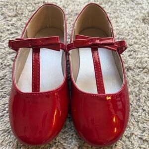 Gymboree patent red shoes for little girls.